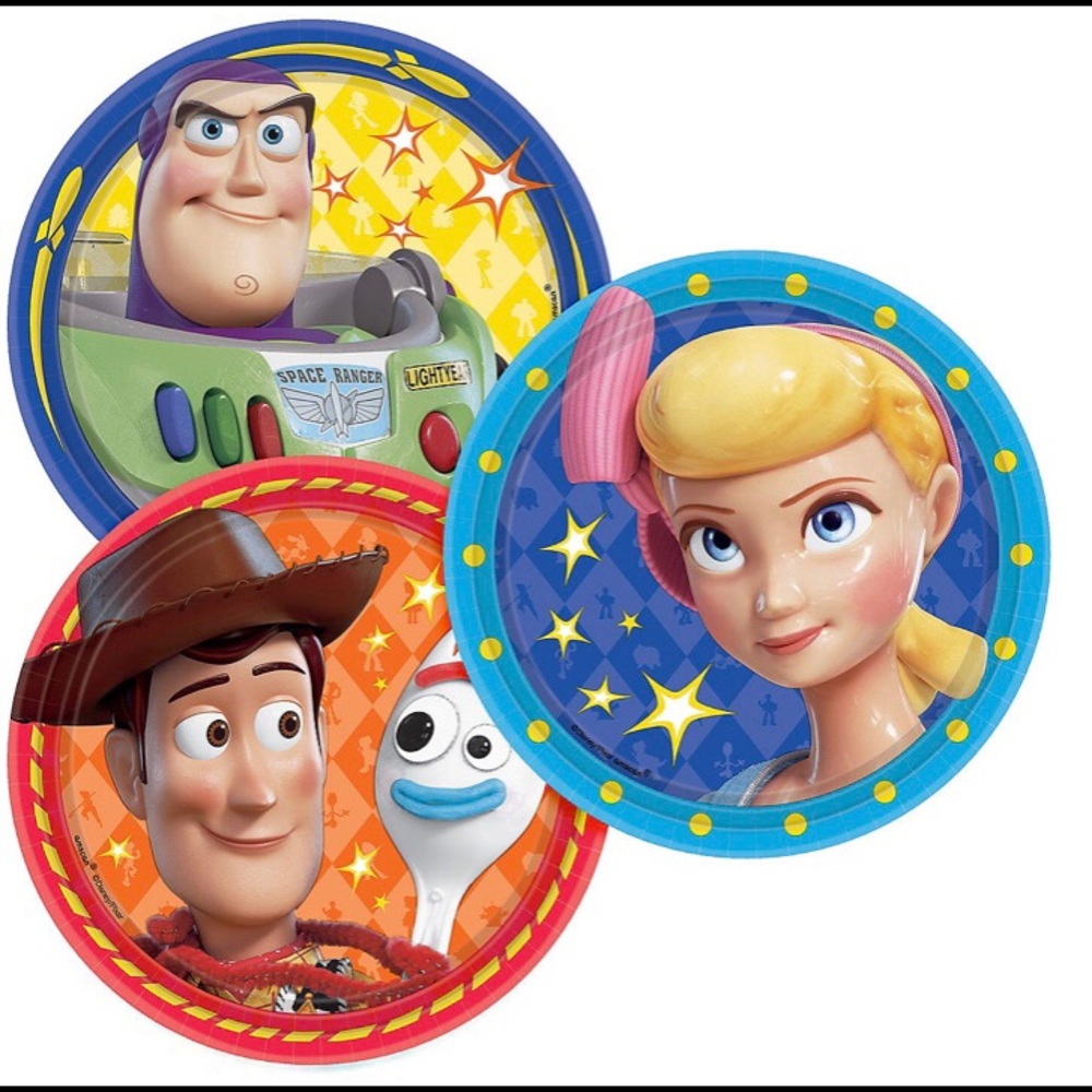 Toy story cake plates